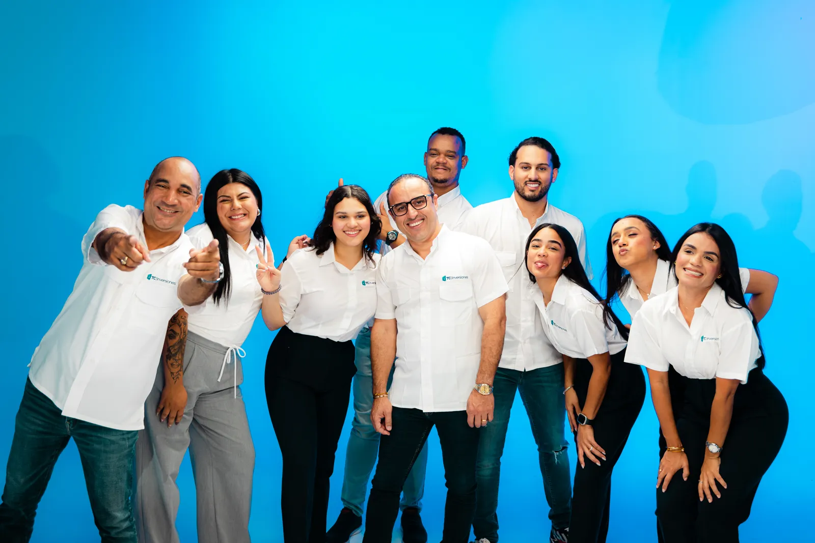TC Inversiones — Pieza para redes