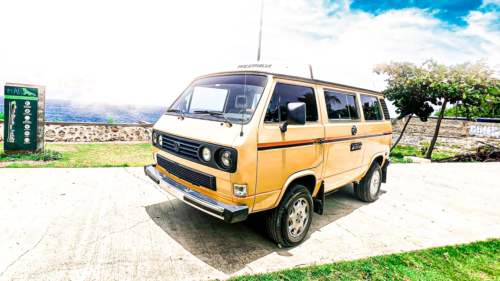 Yaya Campers — Identidad
