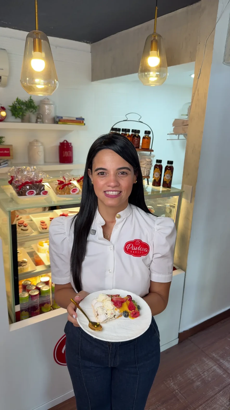 Pavlova Bakery — Fotograma de rodaje original · sin montaje final